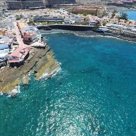 Beautiful Island Village 6 With Pool And Wifi Апартаменты *